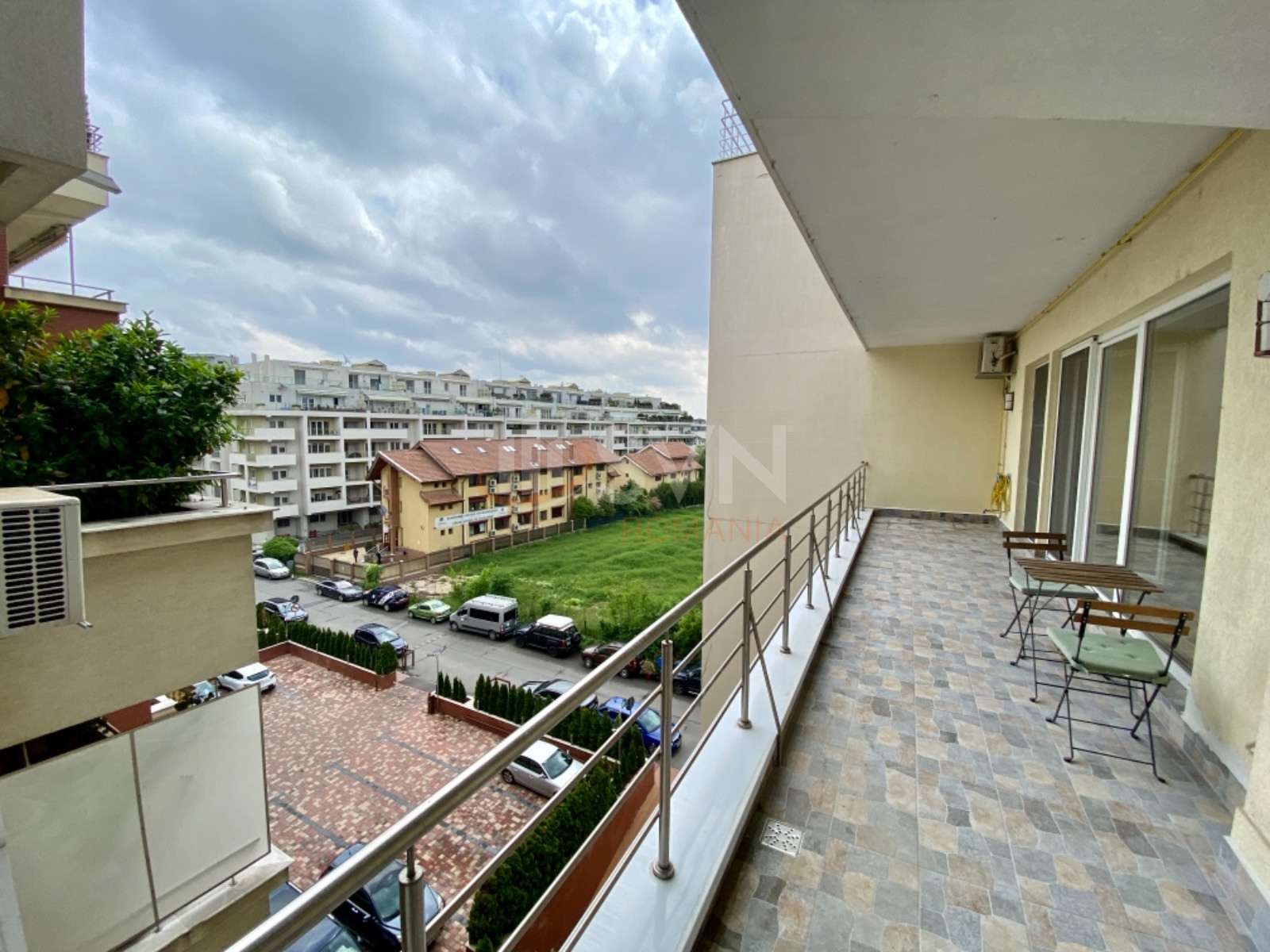 4 camere cu loc parcare subteran inclus Bucuresti/Herastrau