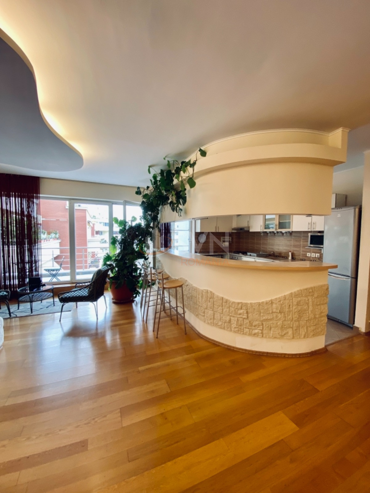 4 camere cu loc parcare subteran inclus Bucuresti/Herastrau