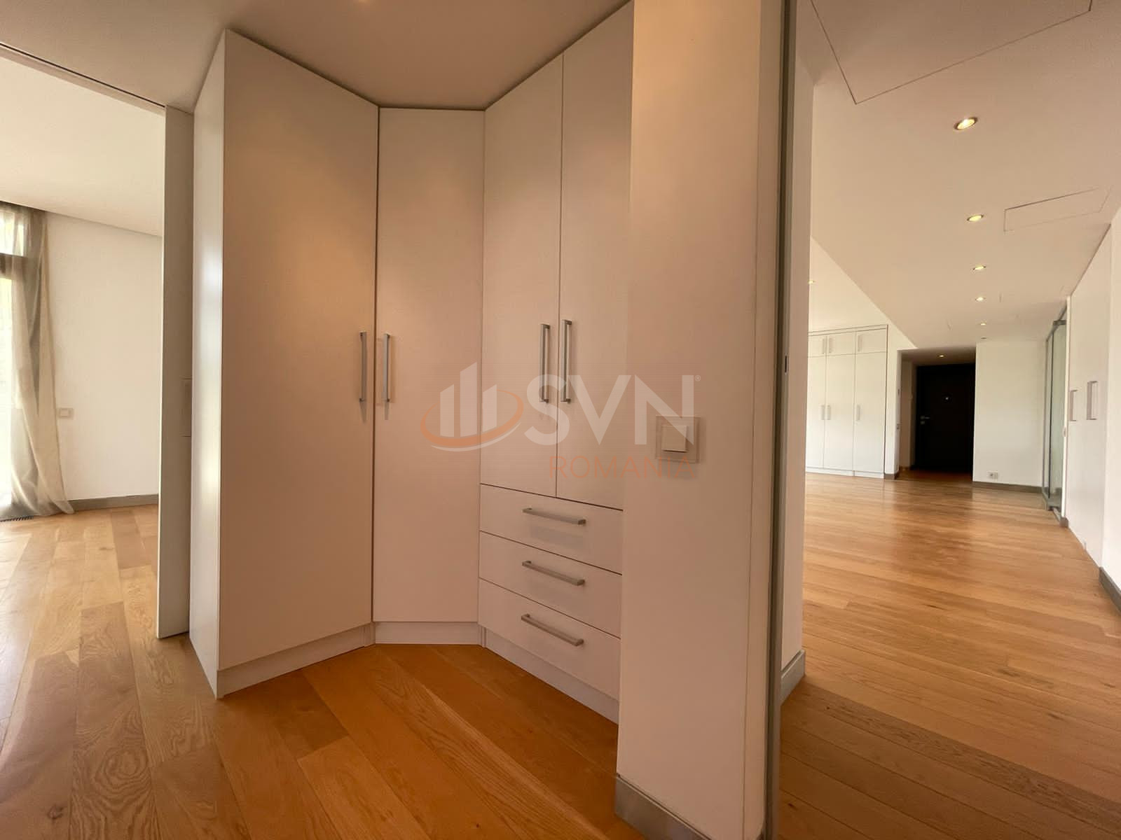 4 camere cu loc parcare subteran inclus Bucuresti/Kiseleff