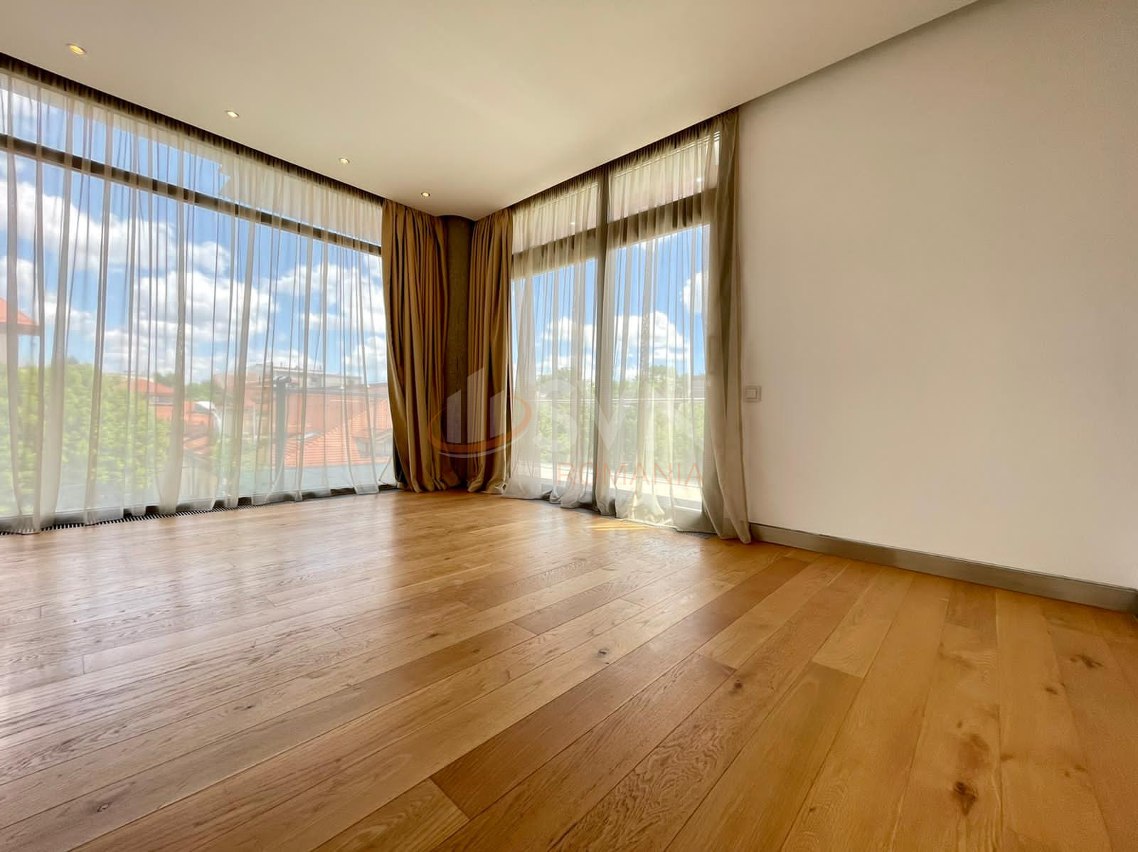 4 camere cu loc parcare subteran inclus Bucuresti/Kiseleff