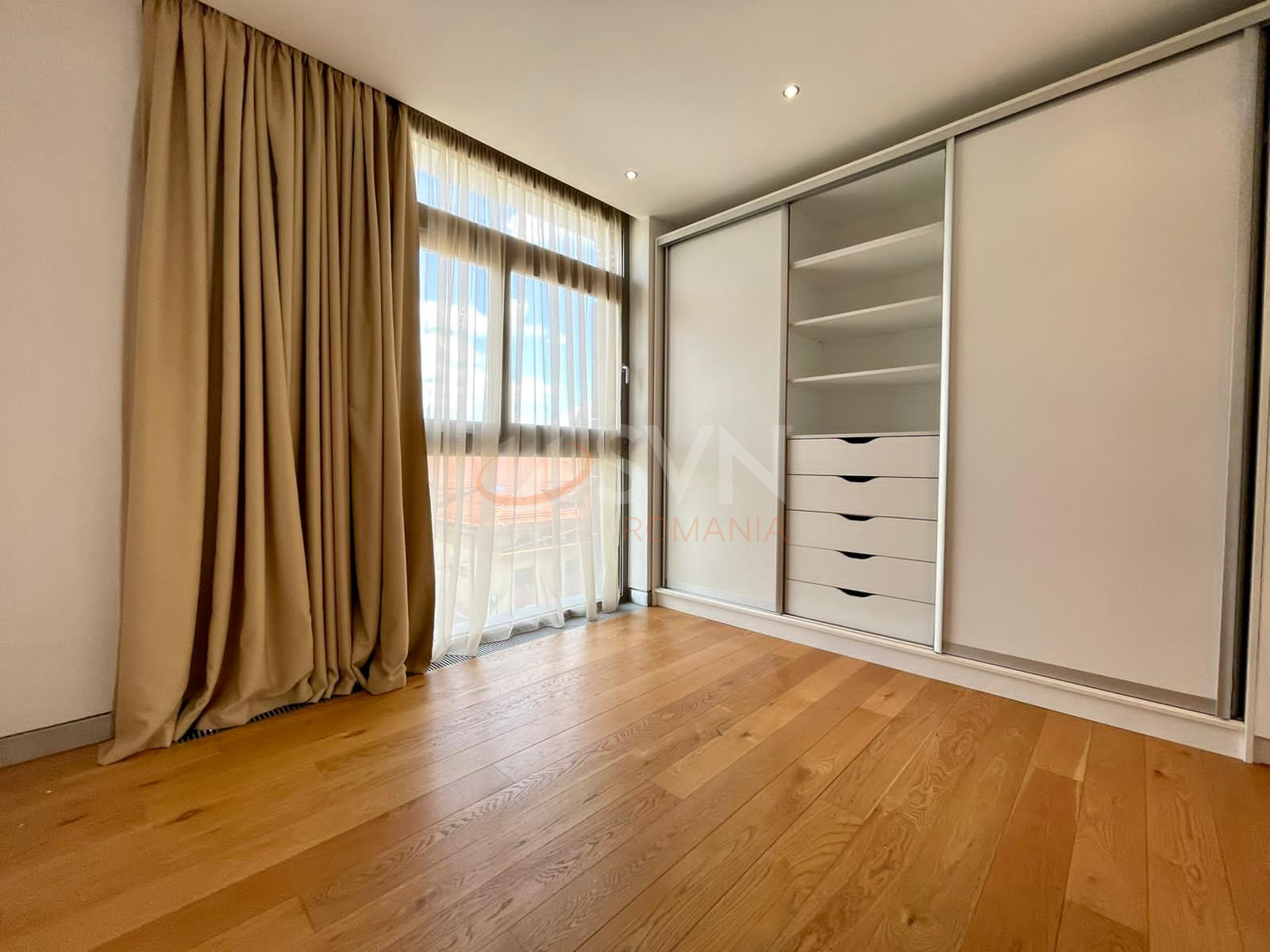 4 camere cu loc parcare subteran inclus Bucuresti/Kiseleff