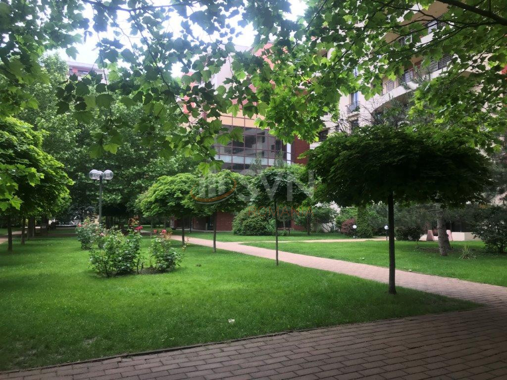 4 camere cu loc parcare subteran inclus Bucuresti/Stefan Cel Mare