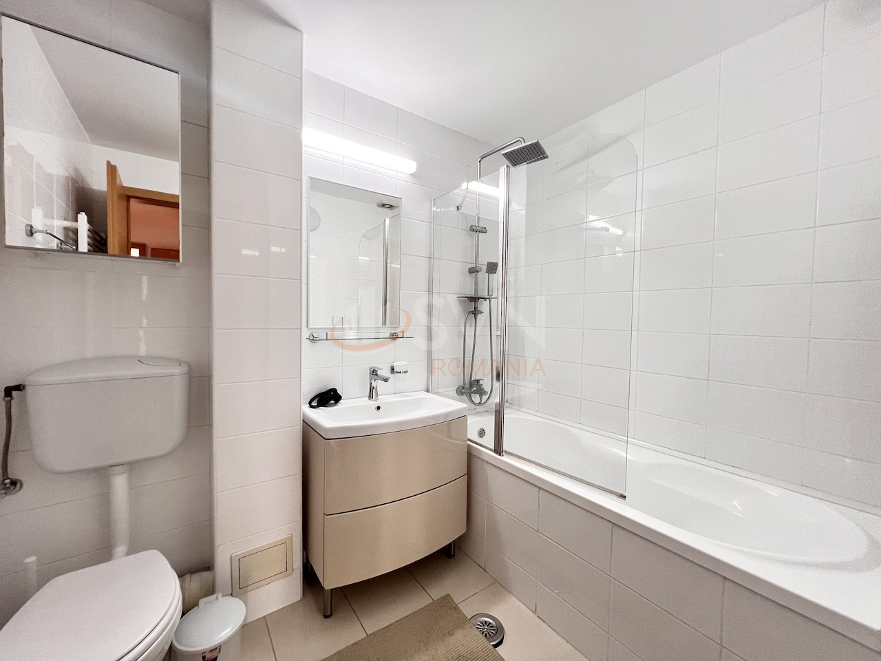 4 camere cu loc parcare subteran inclus Bucuresti/Herastrau