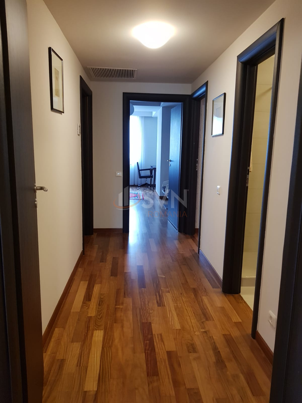 4 camere cu loc parcare subteran inclus Bucuresti/Herastrau