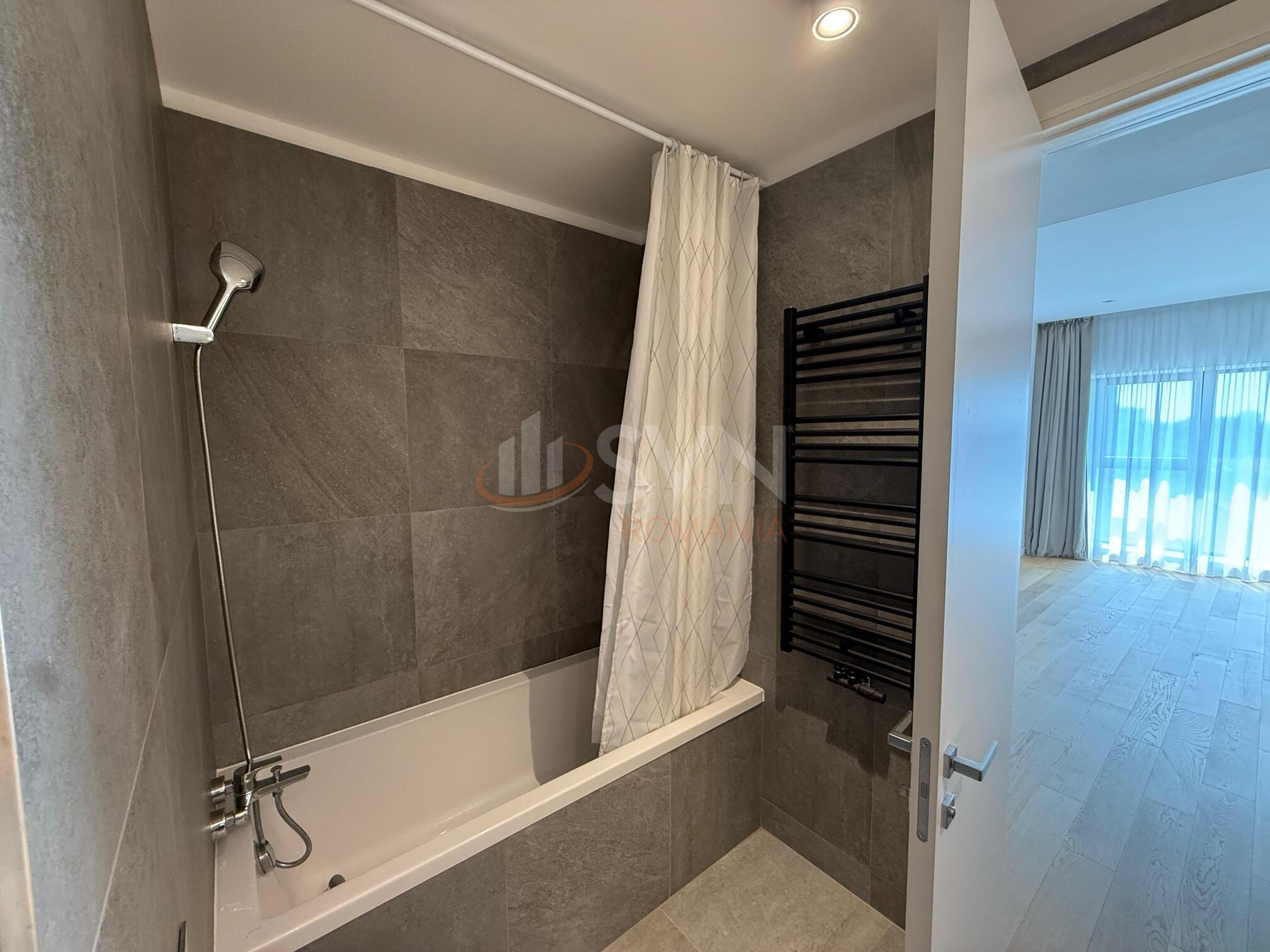 4 camere cu loc parcare subteran inclus Bucuresti/Floreasca