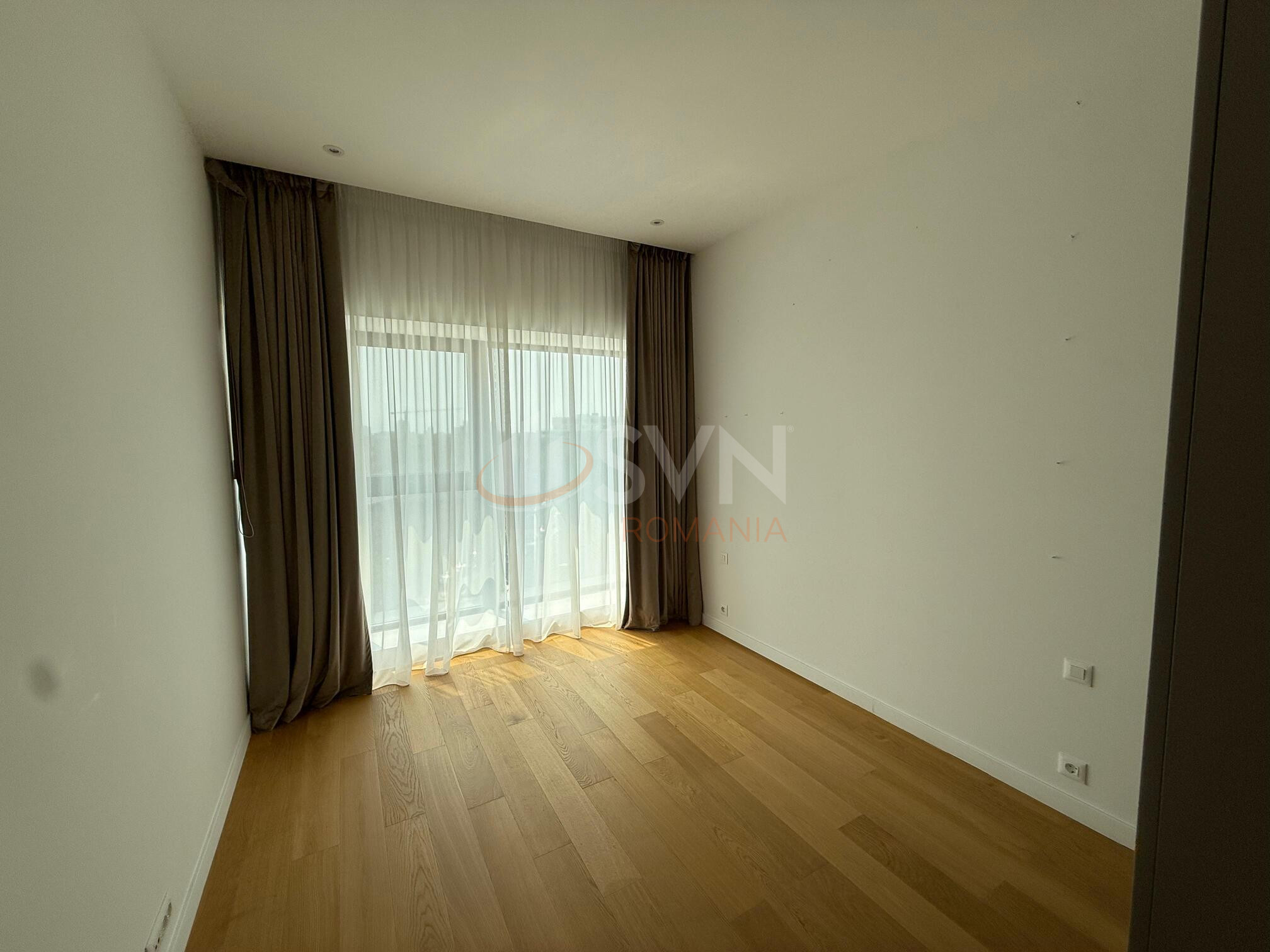 4 camere cu loc parcare subteran inclus Bucuresti/Floreasca