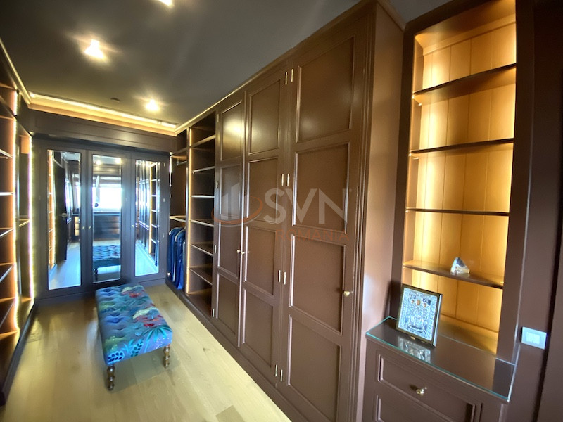 4 camere cu loc parcare subteran inclus Bucuresti/Piata Rosetti