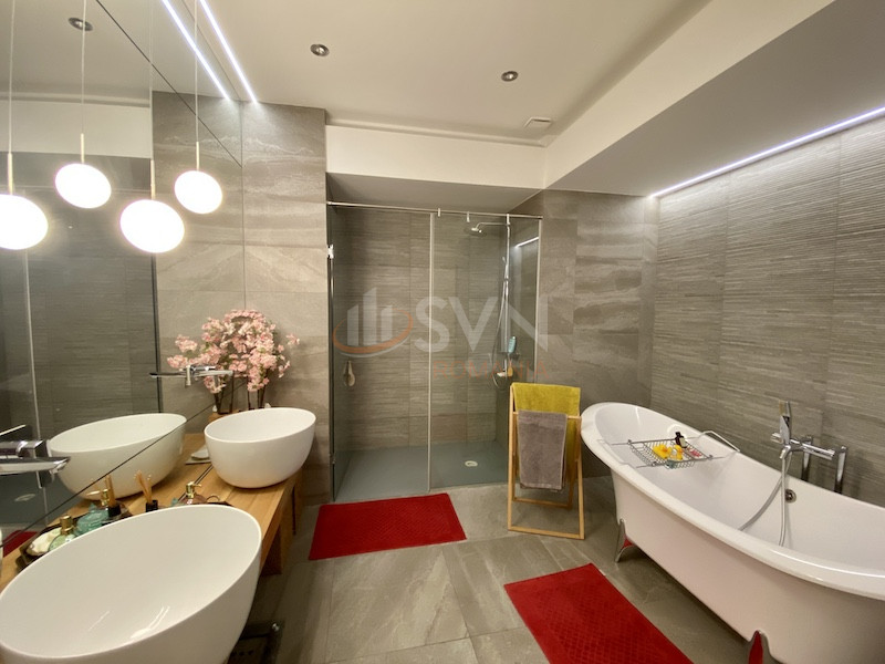 4 camere cu loc parcare subteran inclus Bucuresti/Piata Rosetti