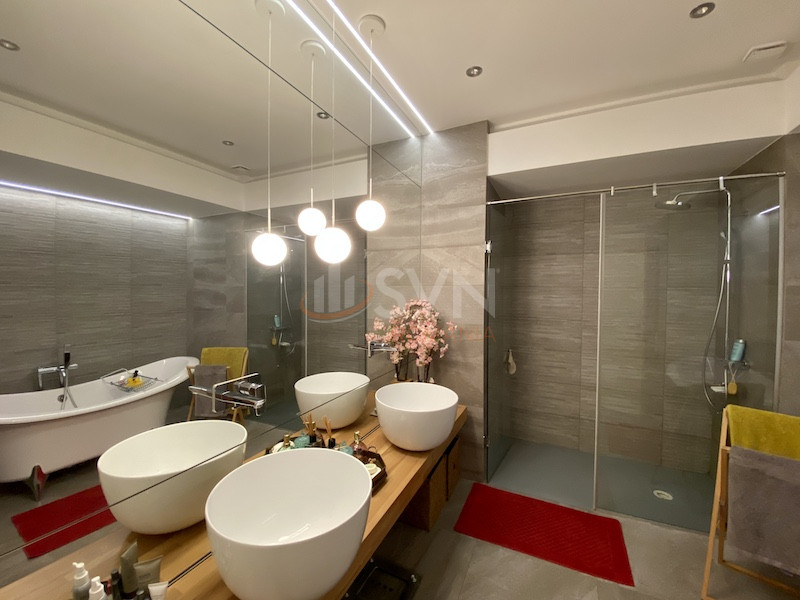 4 camere cu loc parcare subteran inclus Bucuresti/Piata Rosetti