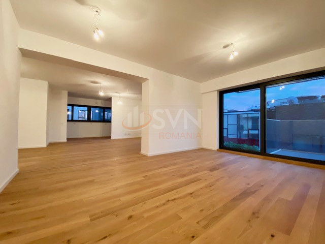 4 camere cu loc parcare subteran inclus Bucuresti/Herastrau