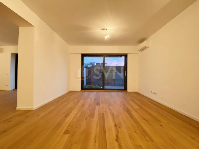 4 camere cu loc parcare subteran inclus Bucuresti/Herastrau