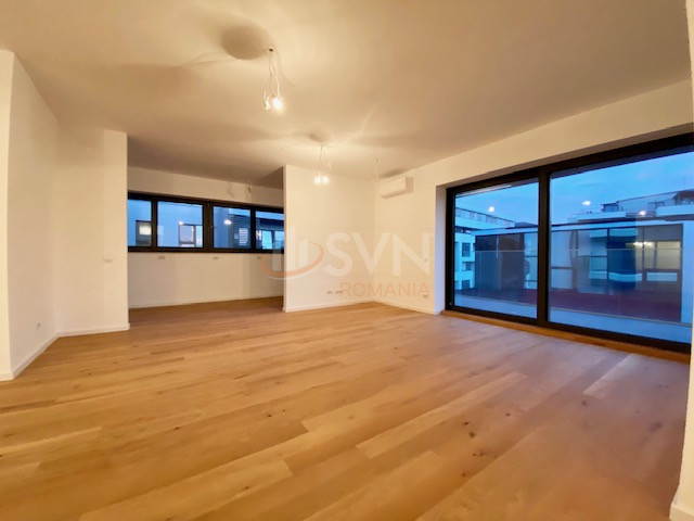 4 camere cu loc parcare subteran inclus Bucuresti/Herastrau
