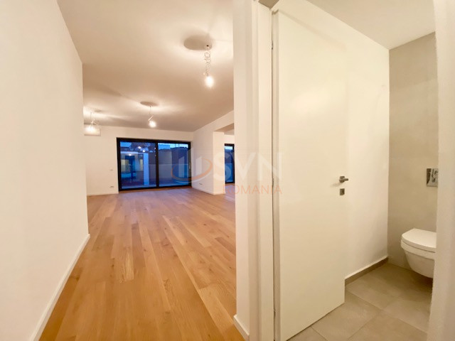 4 camere cu loc parcare subteran inclus Bucuresti/Herastrau