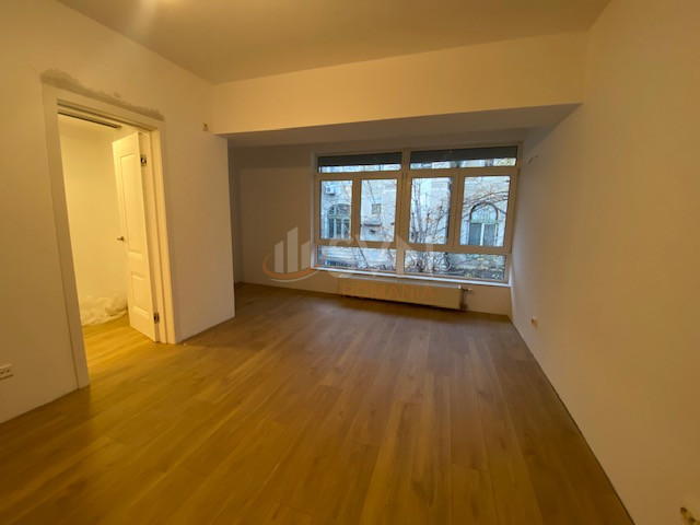 4 camere cu loc parcare subteran inclus Bucuresti/Piata Unirii (s4)