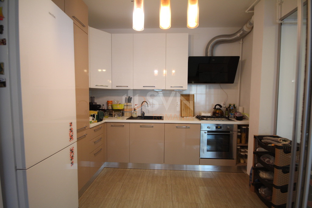 4 camere cu loc parcare subteran inclus Bucuresti/Calea Calarasilor