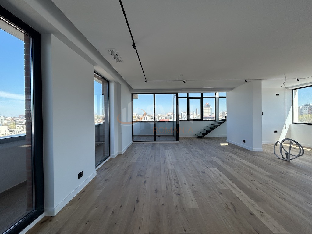 4 camere cu loc parcare subteran inclus Bucuresti/Rosetti