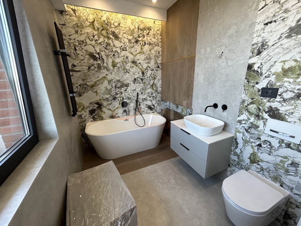 4 camere cu loc parcare subteran inclus Bucuresti/Rosetti