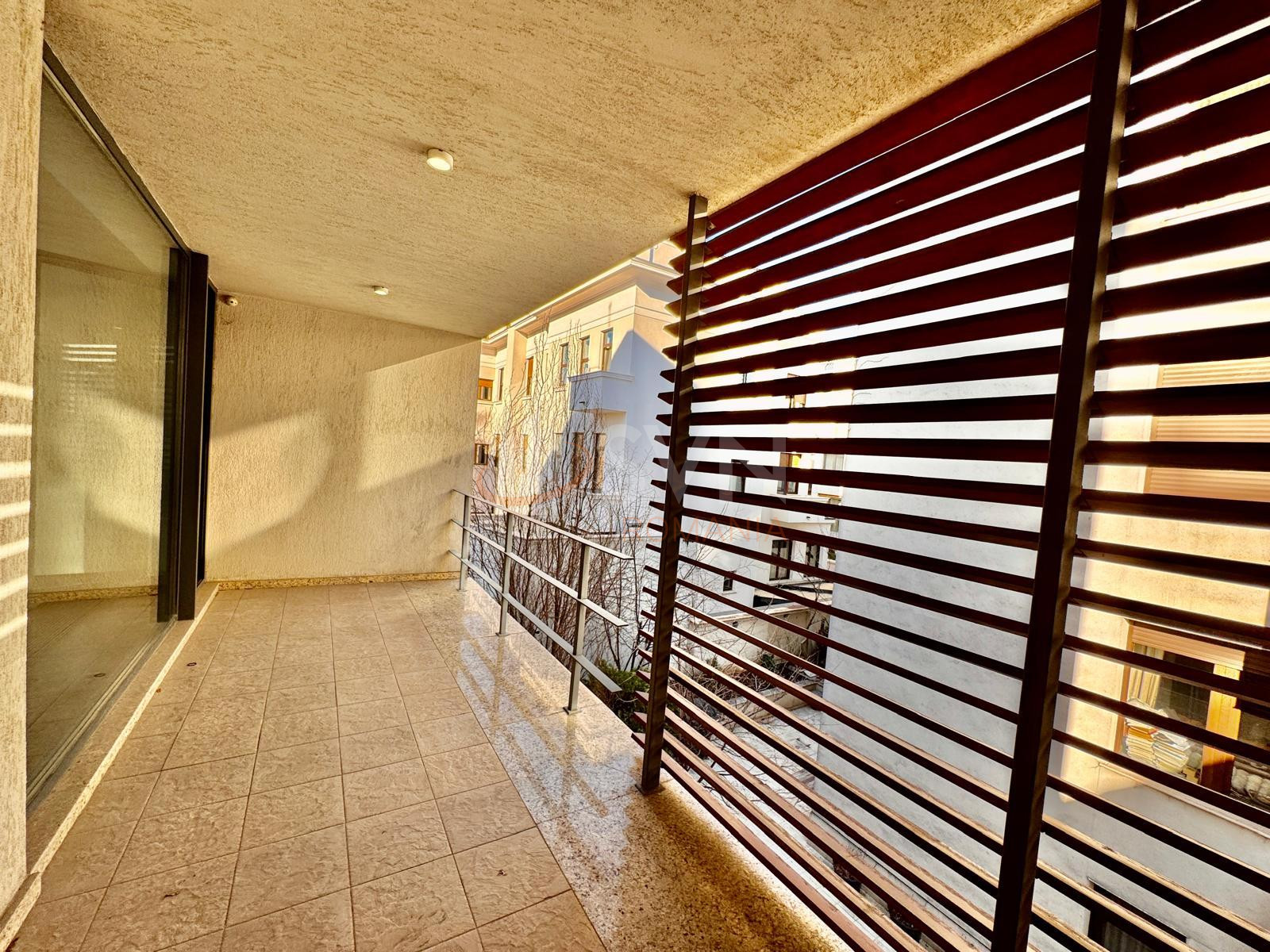 4 camere cu loc parcare subteran inclus Bucuresti/Capitale