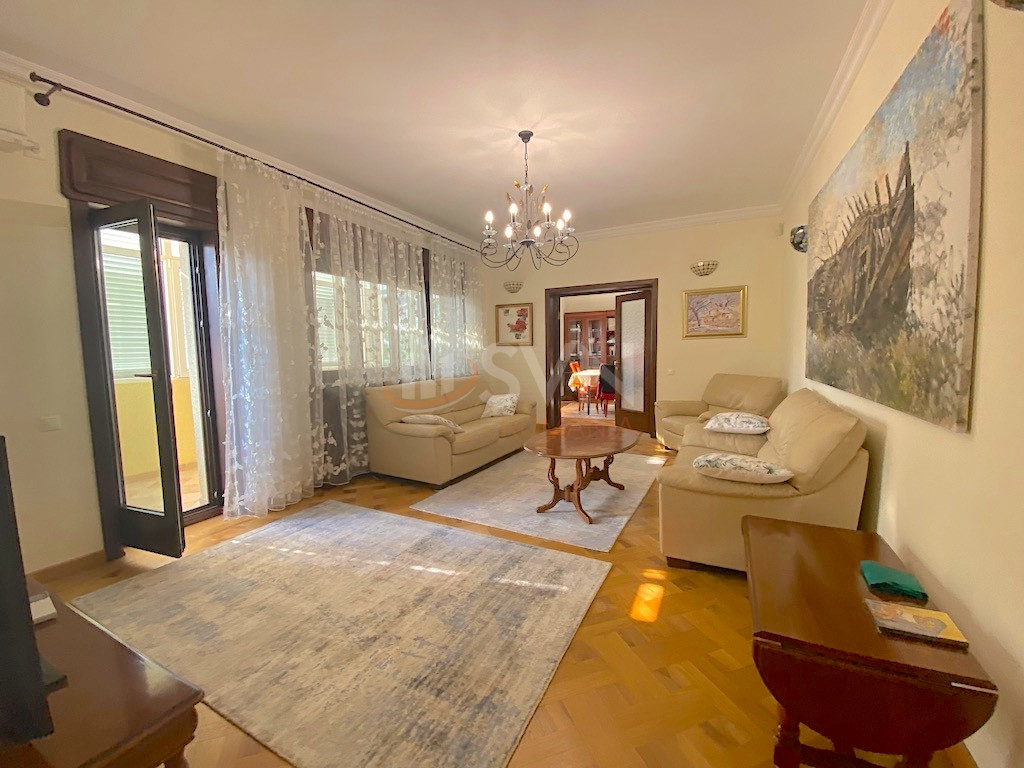 4 camere cu loc parcare subteran inclus Bucuresti/Cismigiu