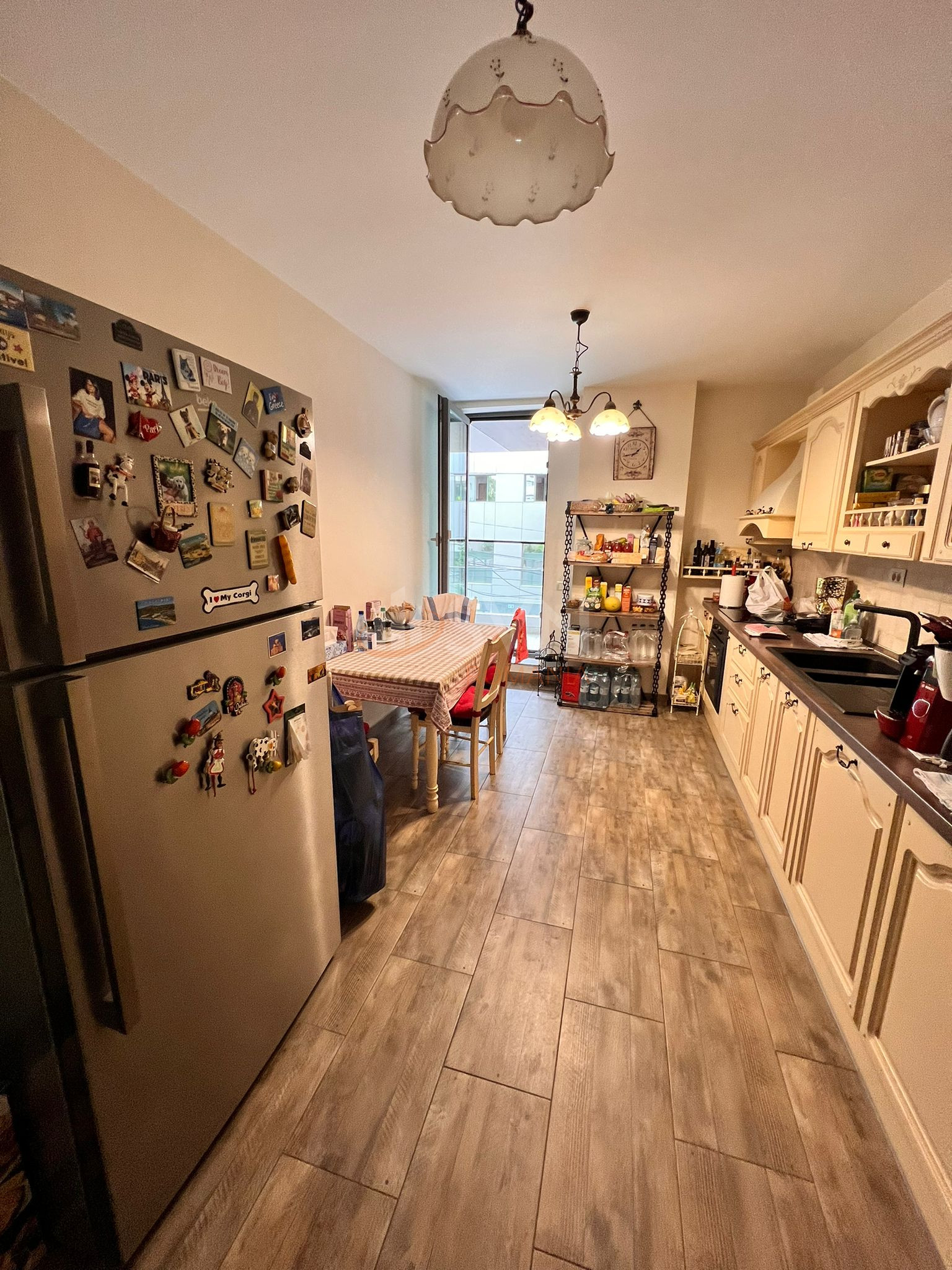 4 camere cu loc parcare subteran inclus Bucuresti/Aviatorilor