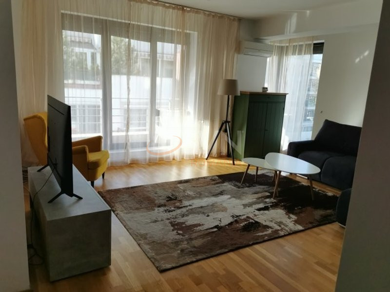 4 camere cu loc parcare subteran inclus Bucuresti/Herastrau