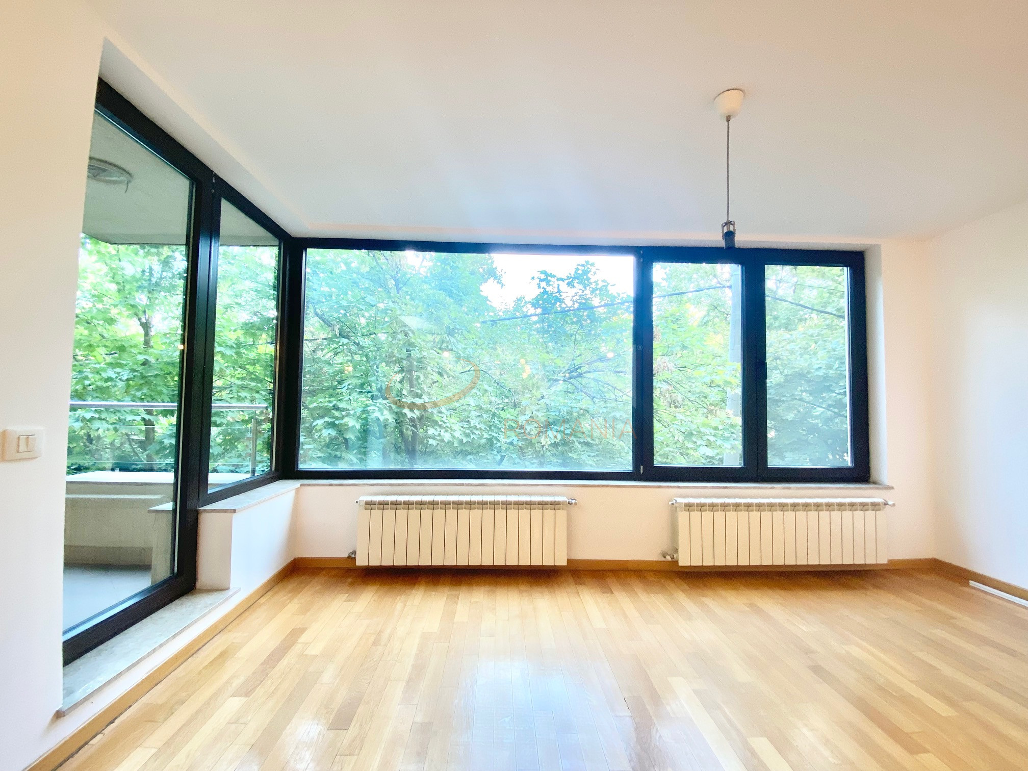 4 camere cu loc parcare subteran inclus Bucuresti/Nordului