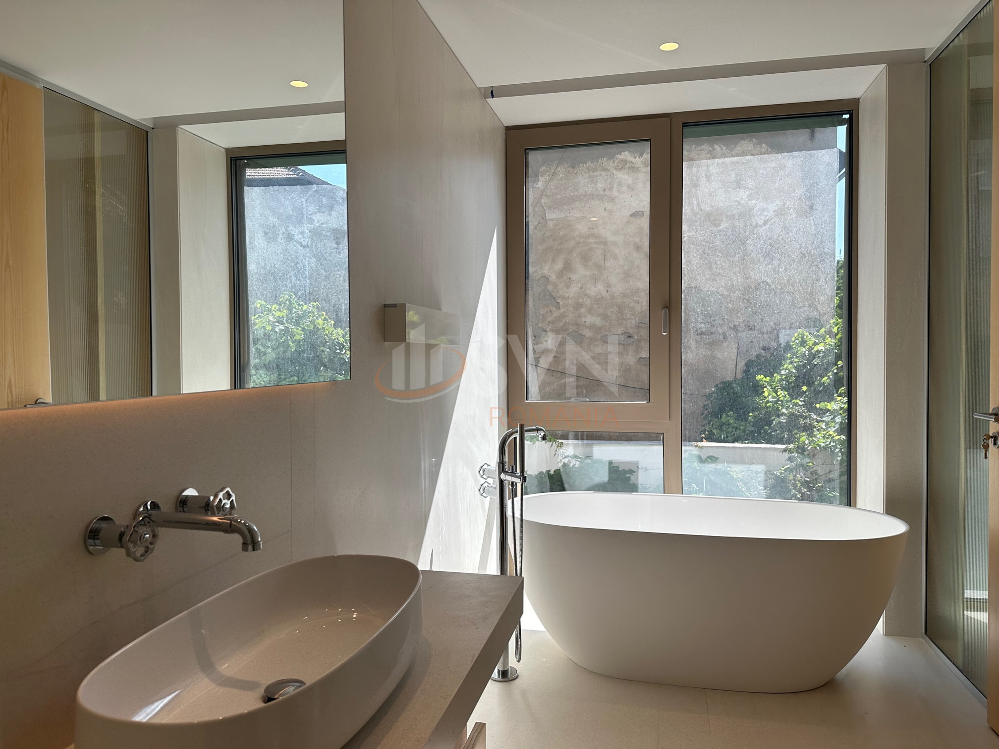 4 camere cu loc parcare subteran inclus Bucuresti/Capitale