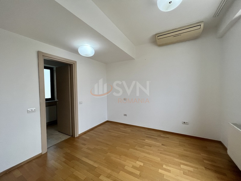 4 camere cu loc parcare subteran inclus Bucuresti/Herastrau