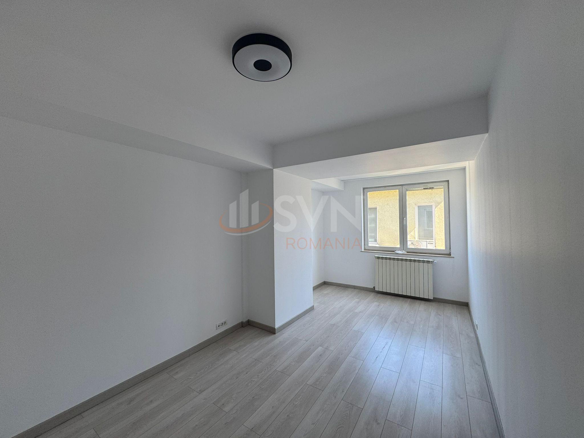 4 camere cu loc parcare subteran inclus Bucuresti/Herastrau