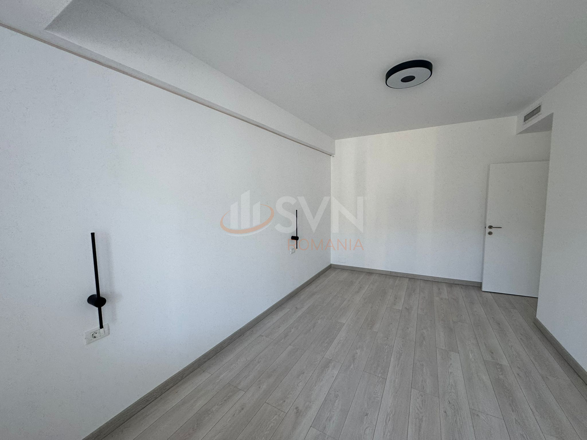 4 camere cu loc parcare subteran inclus Bucuresti/Herastrau