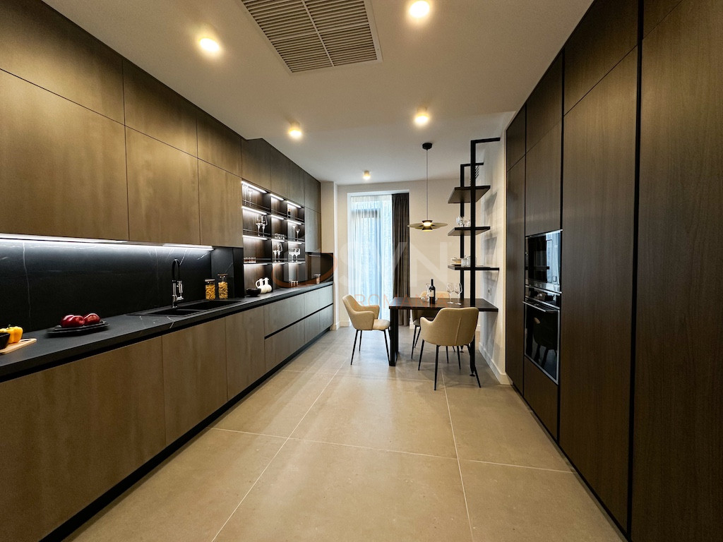 4 camere cu loc parcare subteran inclus Bucuresti/Aviatorilor