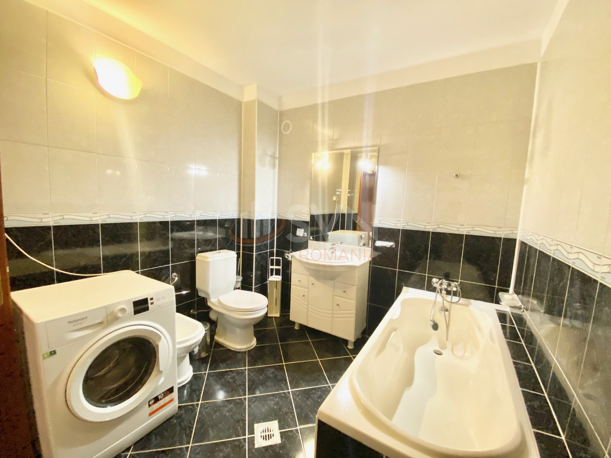 4 camere cu loc parcare subteran inclus Bucuresti/Herastrau