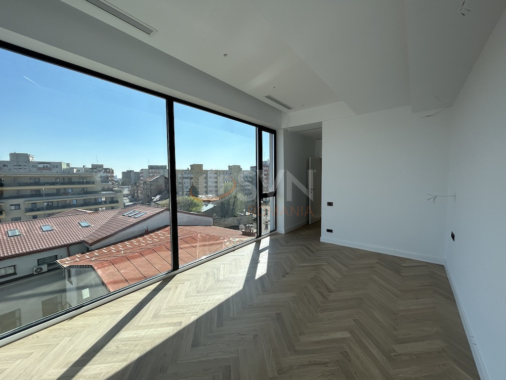 4 camere cu loc parcare subteran inclus Bucuresti/Rosetti