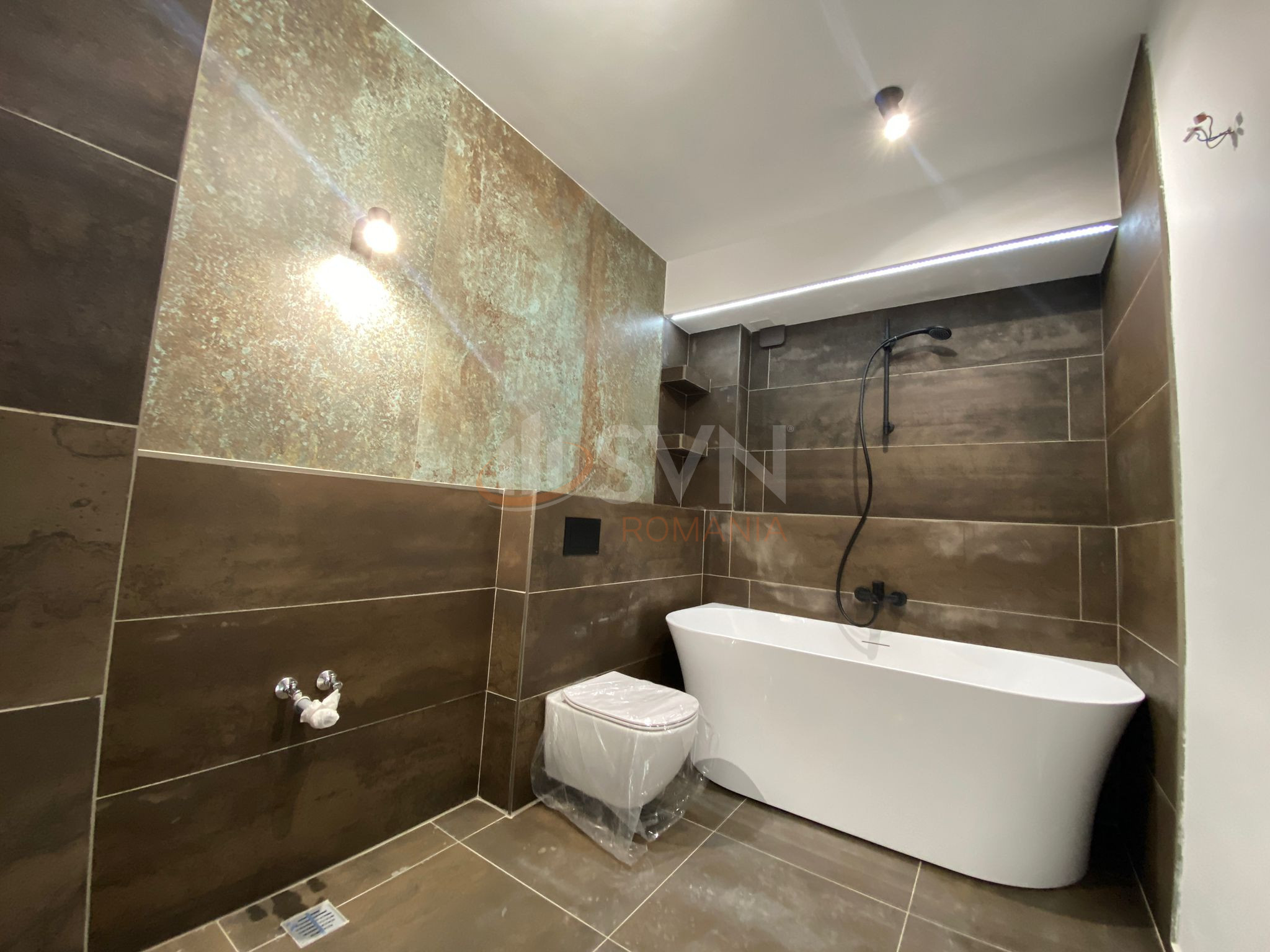 4 camere cu loc parcare subteran inclus Bucuresti/Domenii