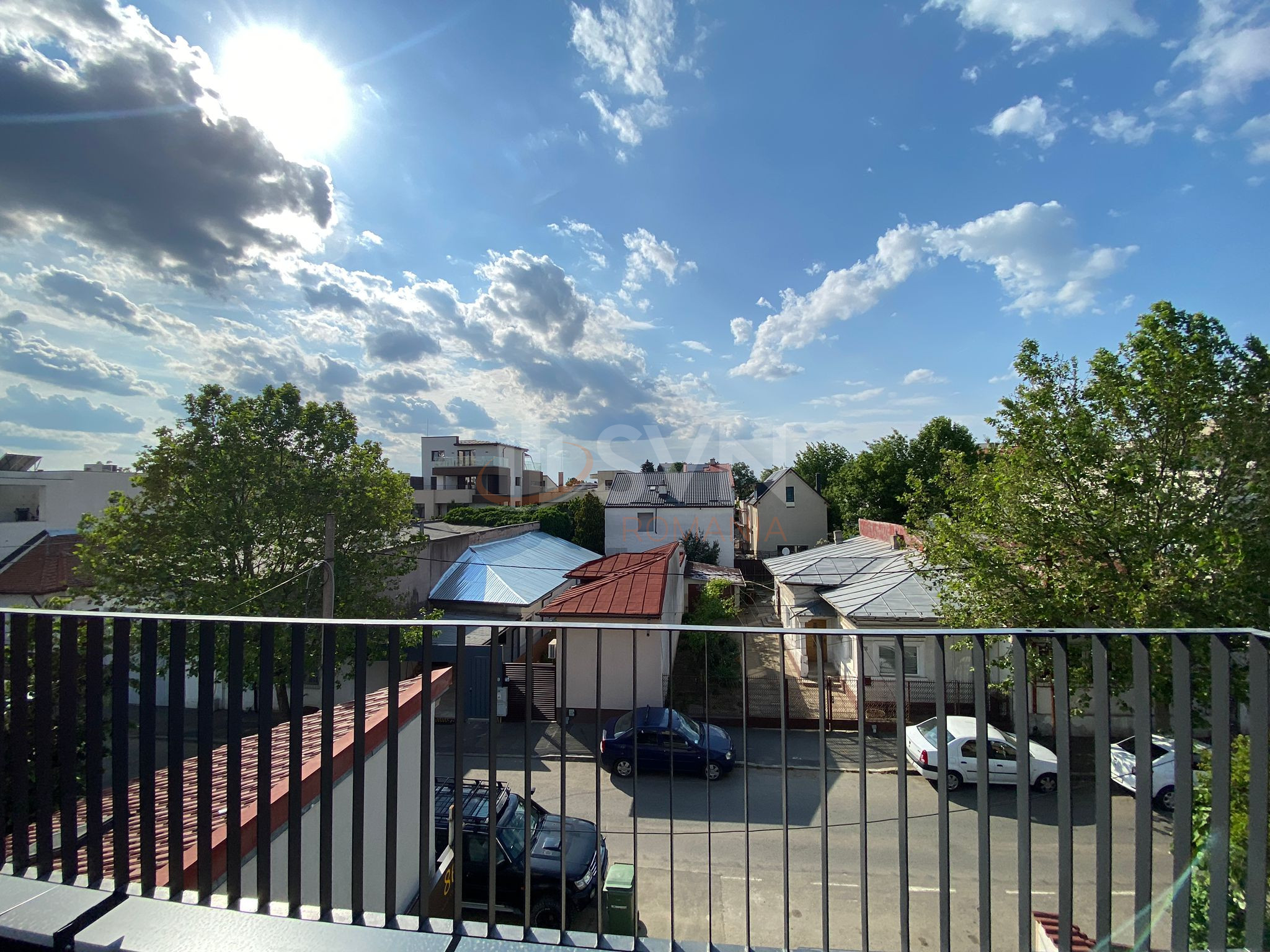 4 camere cu loc parcare subteran inclus Bucuresti/Domenii