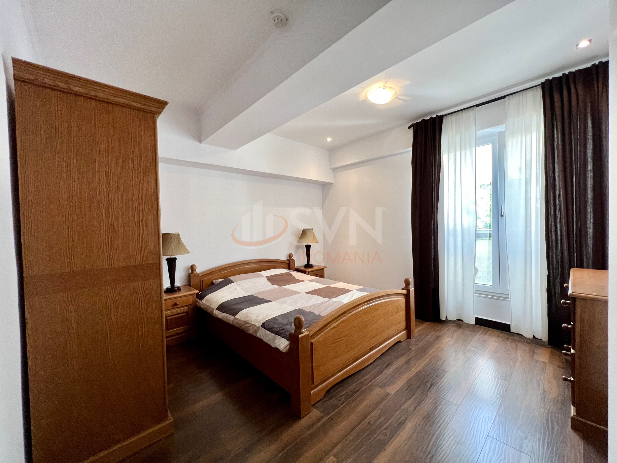 4 camere cu loc parcare subteran inclus Bucuresti/Herastrau