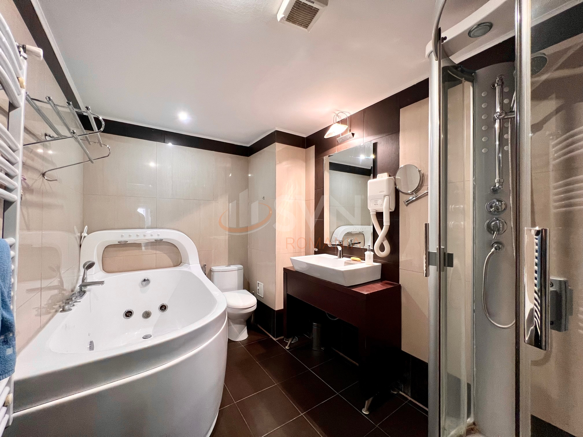 4 camere cu loc parcare subteran inclus Bucuresti/Herastrau