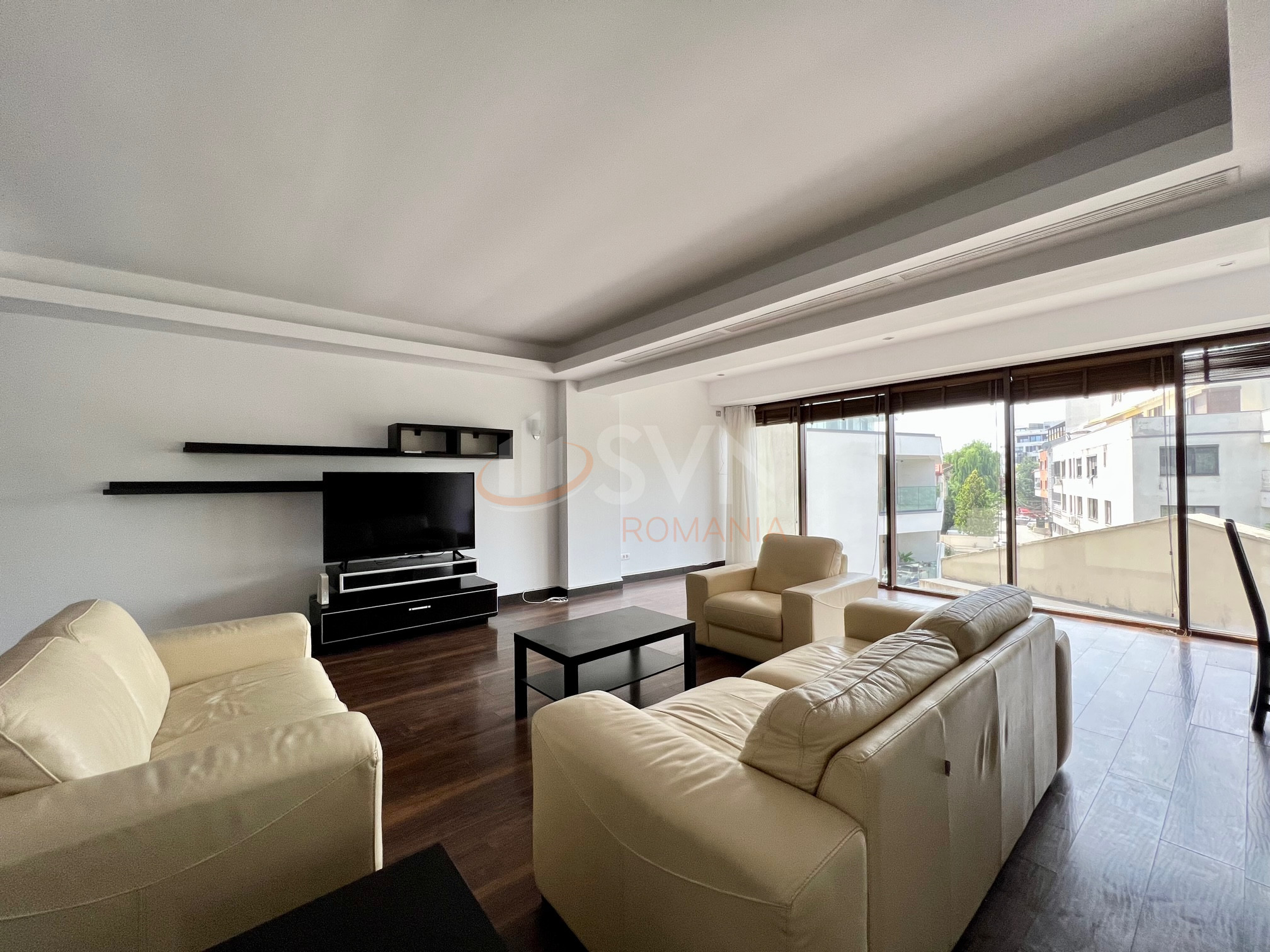 4 camere cu loc parcare subteran inclus Bucuresti/Herastrau