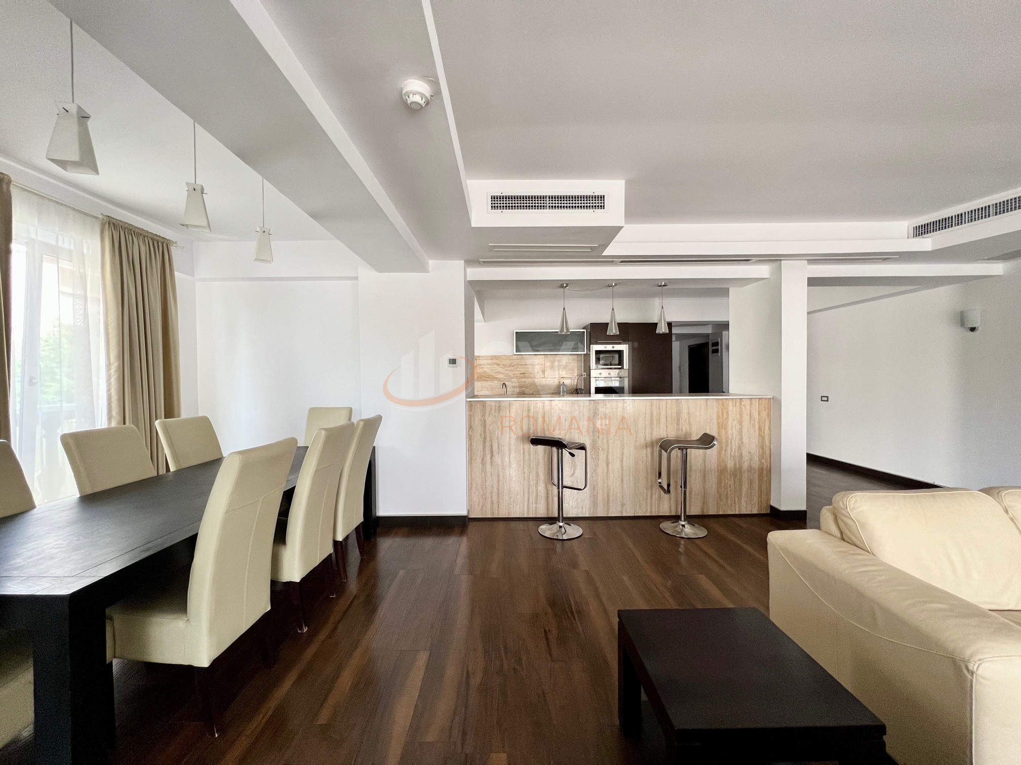 4 camere cu loc parcare subteran inclus Bucuresti/Herastrau