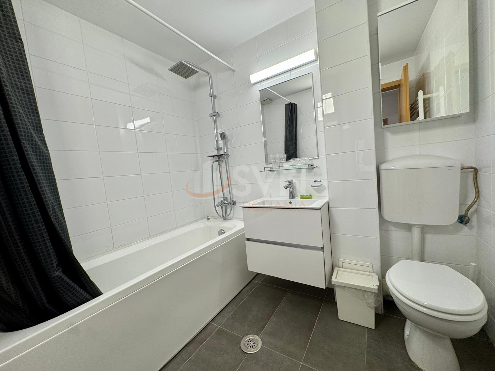 4 camere cu loc parcare subteran inclus Bucuresti/Herastrau