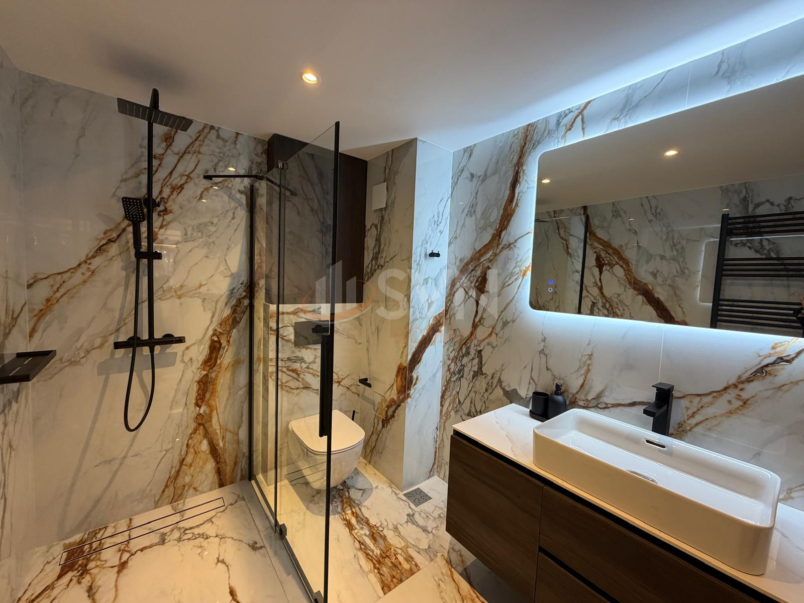 4 camere cu loc parcare subteran inclus Bucuresti/Herastrau