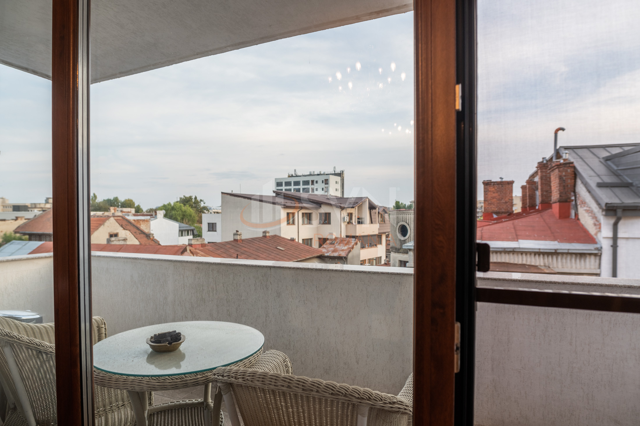 4 camere cu loc parcare subteran inclus Bucuresti/Piata Unirii (s3)