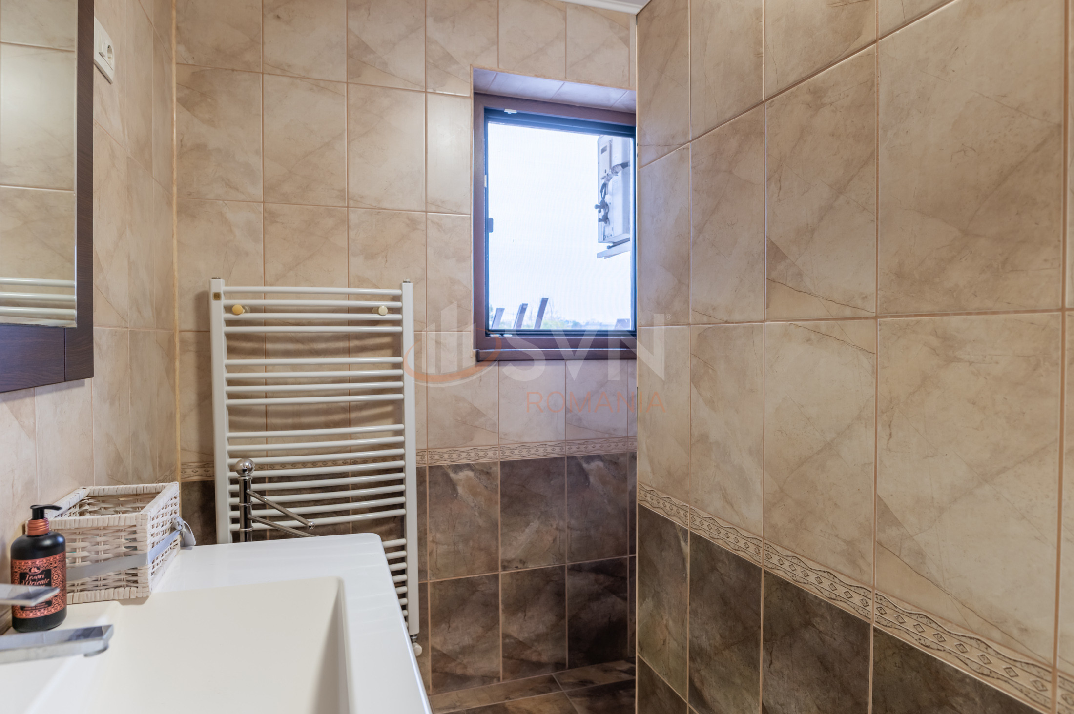 4 camere cu loc parcare subteran inclus Bucuresti/Piata Unirii (s3)