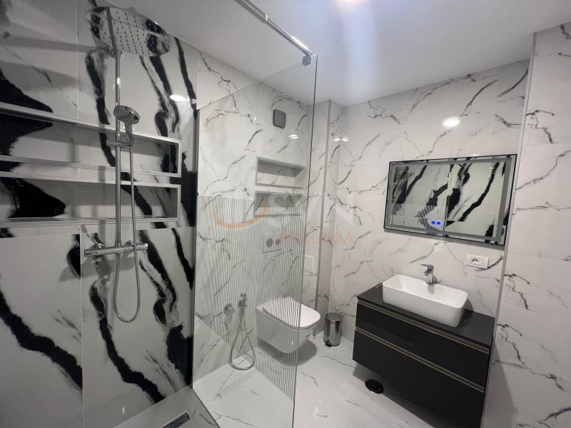 4 camere cu loc parcare subteran inclus Bucuresti/Herastrau