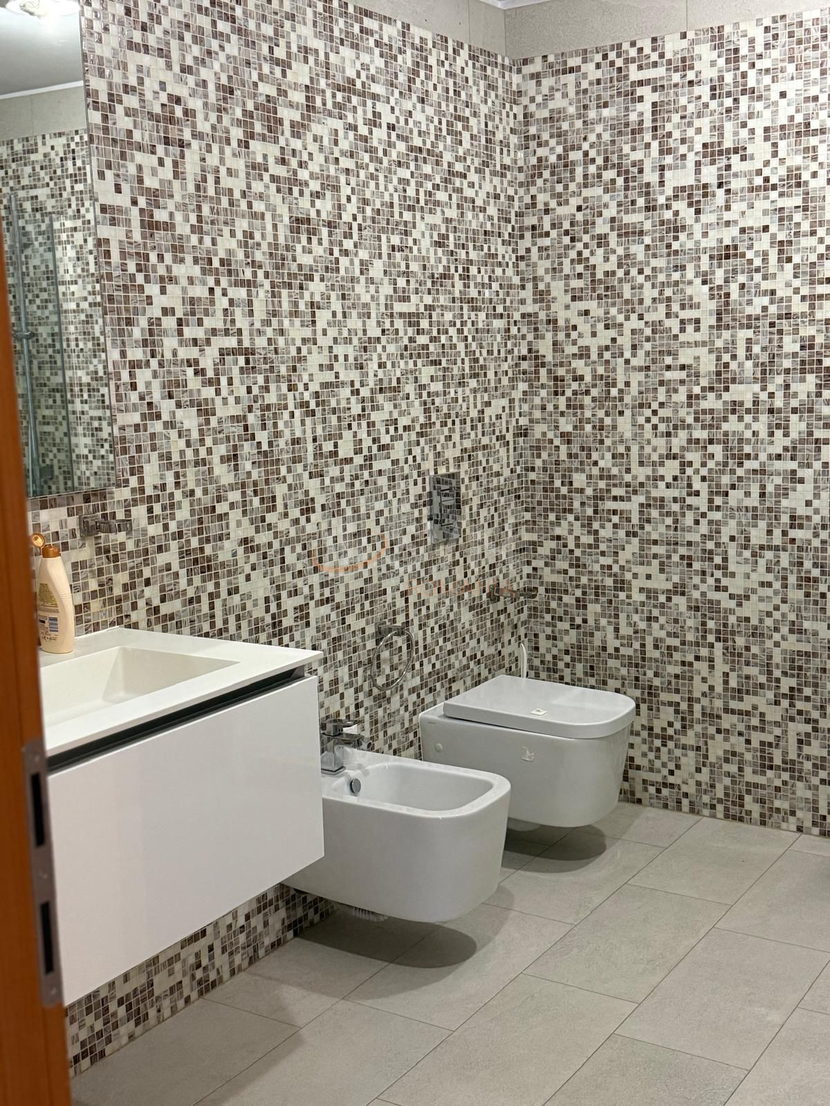 4 camere cu loc parcare subteran inclus Bucuresti/Aviatorilor