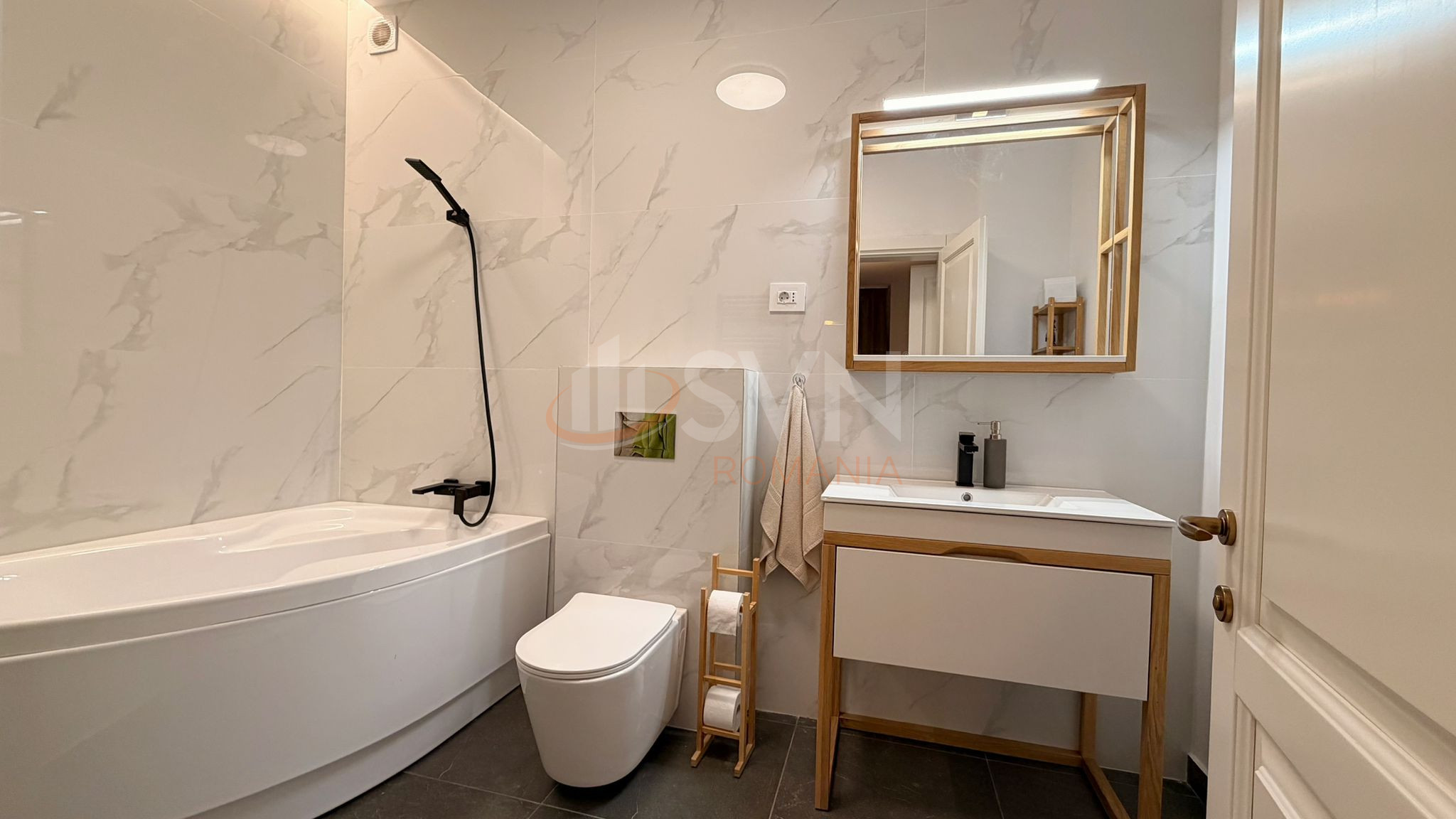 4 camere cu loc parcare subteran inclus Bucuresti/Sisesti