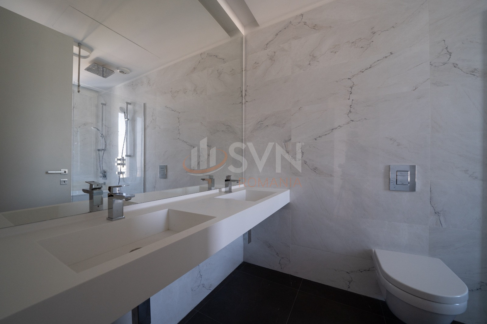 4 camere cu loc parcare subteran inclus Bucuresti/Herastrau