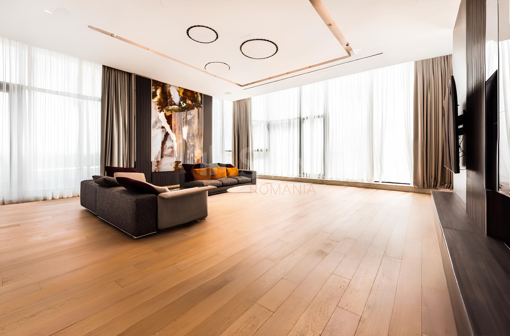 4 camere cu loc parcare subteran inclus Bucuresti/Herastrau