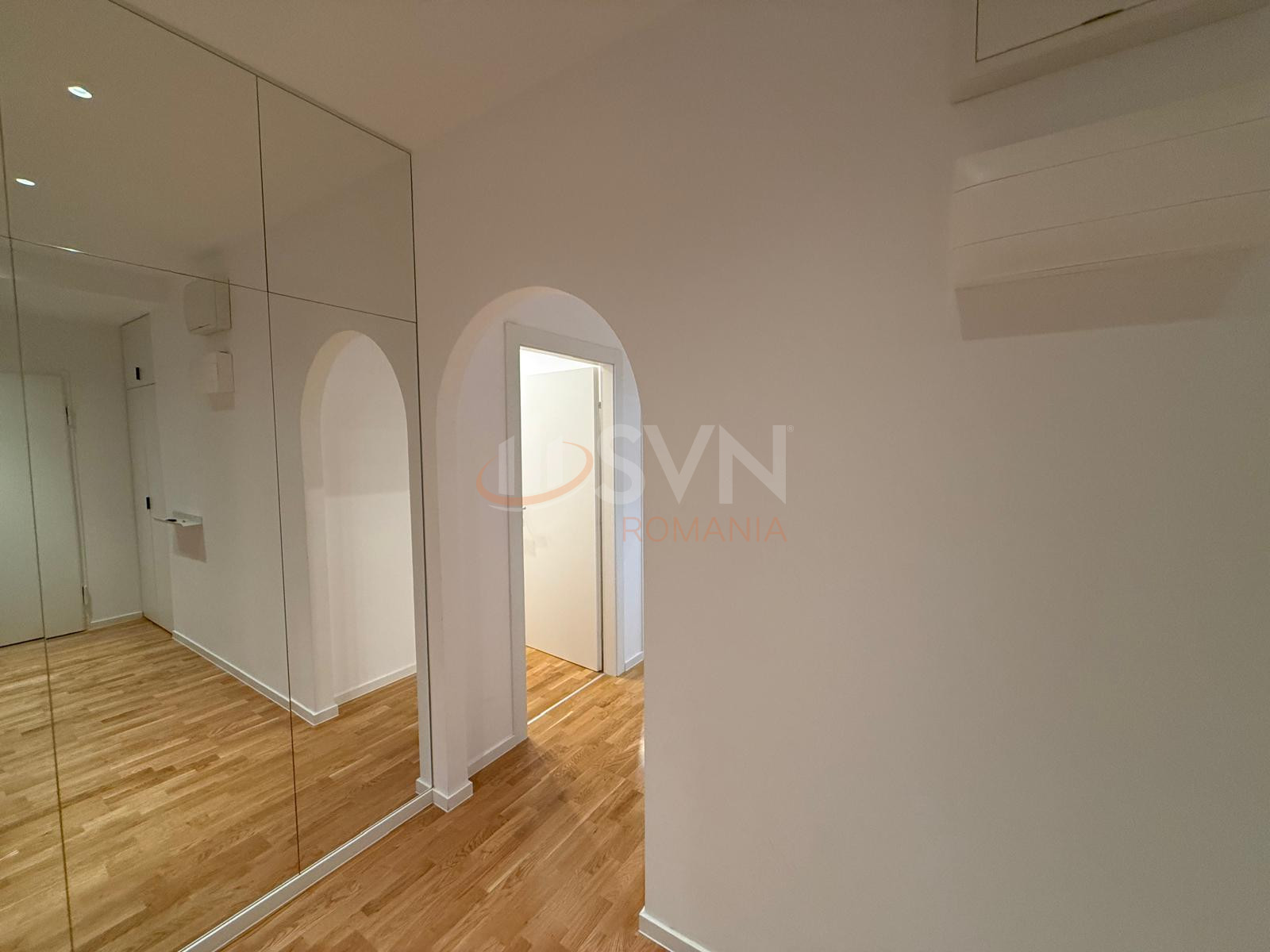 4 camere cu loc parcare subteran inclus Bucuresti/Baneasa