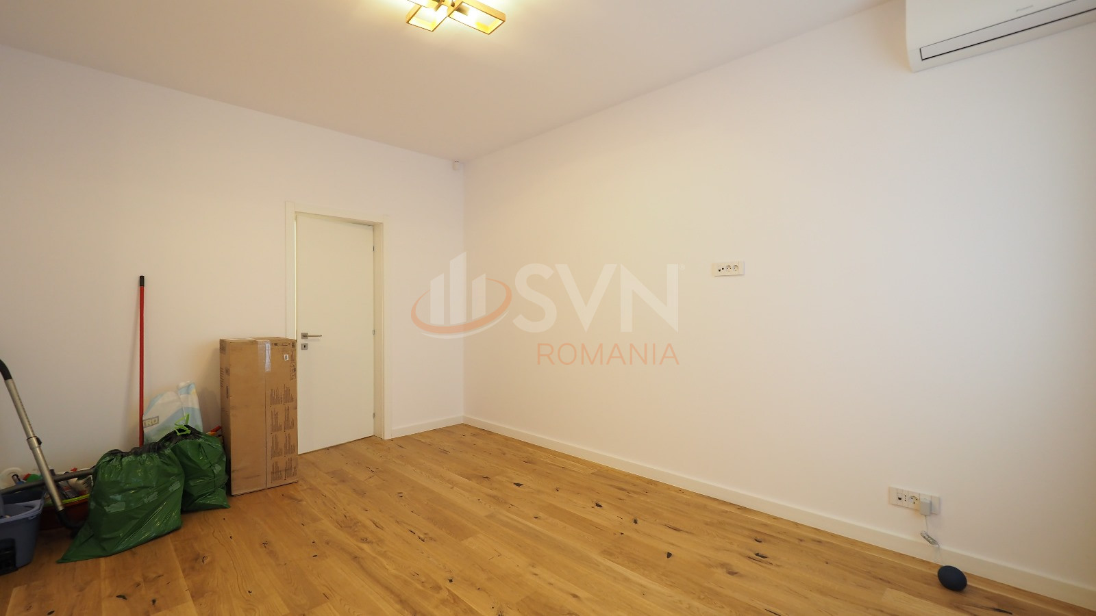 4 camere cu loc parcare subteran inclus Bucuresti/Herastrau